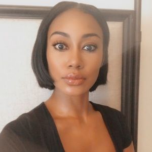 Meet your Posher, Anita